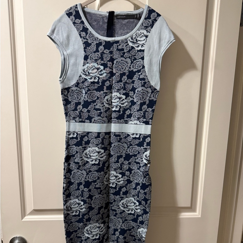 New without tags Karen Millen Blue Floral Patterned Heavy Knit Dress
